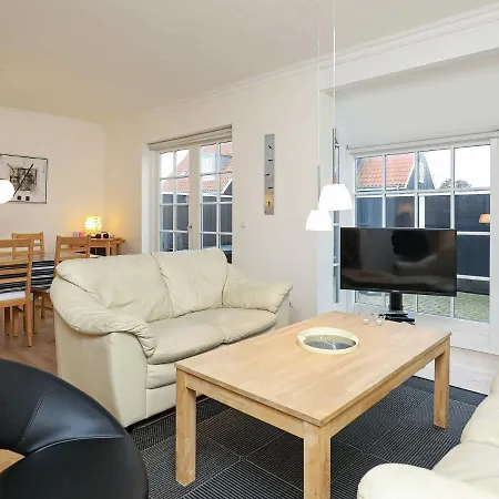6 Person In Semesterbostad Skagen